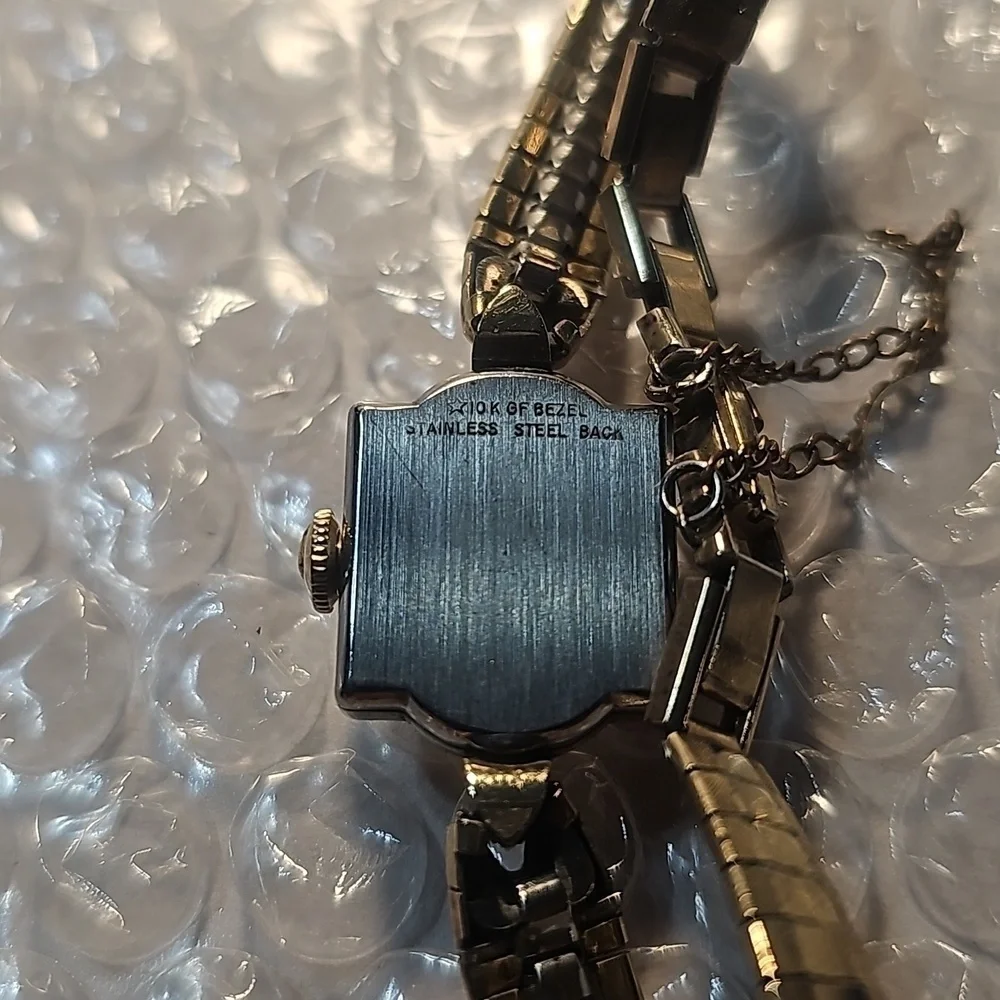 Whitnauer Women's Vintage Wrist Watch 10k G  Top